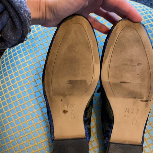 Mix No. 6 Blue Metalic flats size 6 1/2 - Picture 3 of 7